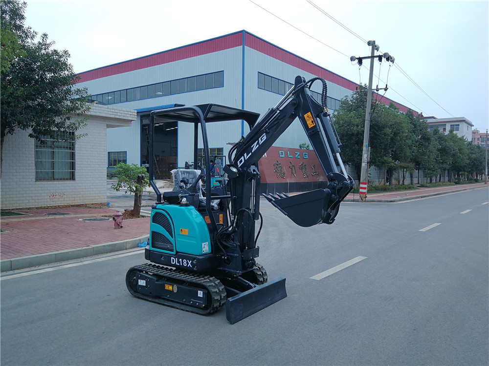微型挖掘機(jī)，10萬微型挖掘機(jī)